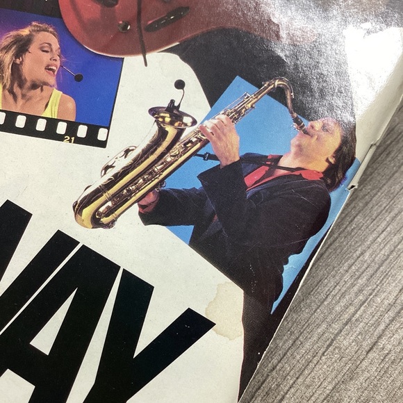 Guitar for the Practicing Musician Magazine October 1991 Skid Row w/post… - Picture 10 of 16